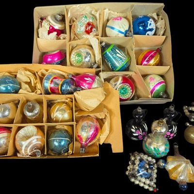 Sale Photo Thumbnail #25: An Assortment of Vintage Mercury Glass and Beaded Christmas Ornaments