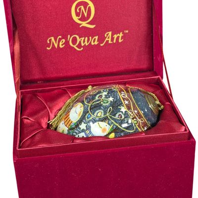 Sale Photo Thumbnail #5: Ne Qwa Art Inside Painted Glass Snowman Ornament with Original Presentation Box