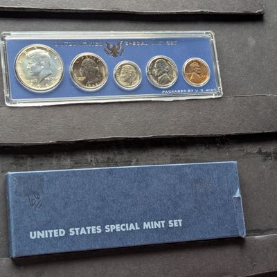 1966 U.S. Special Mint Year Set - Includes 40% Silver Kennedy Half Dollar