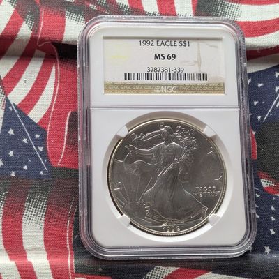 1992 American Silver Eagle One Troy Oz. .999 Fine Silver NGC MS 69