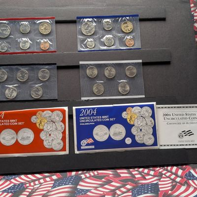 Sale Photo Thumbnail #100: 2004 P&D U.S. Mint Uncirculated Coin Sets with State Quarters and Sacagawea Dollar in OGP w/ COA