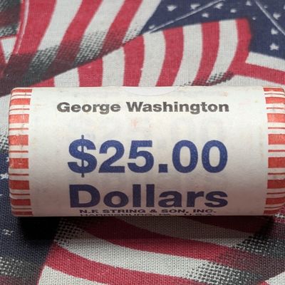 Sale Photo Thumbnail #259: Roll of (25) 2007 George Washington Presidential Dollar Coins