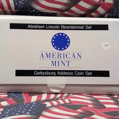 Sale Photo Thumbnail #86: 2009 American Mint Abraham Lincoln Bicentennial Set with The Gettysburg Address Medal and 1963 Lincoln Memorial Cent
