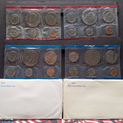 Sale Photo Thumbnail #31: 1975-P&D & 1976-P&D U.S. Mint UNC. Sets In OGP