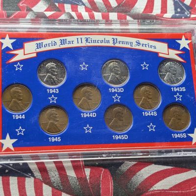 Sale Photo Thumbnail #38: 1943, 1944, 1945 P, D, & S Lincoln Wheat Cents In World War ll Lincoln Penny Series Display