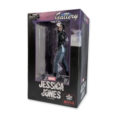 Sale Photo Thumbnail #96: Diamond Select Marvel Gallery Jessica Jones PVC Figurine