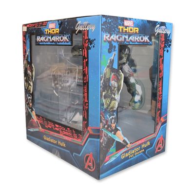 Sale Photo Thumbnail #99: Diamond Select Toys Marvel Gallery Gladiator Hulk PVC Diorama