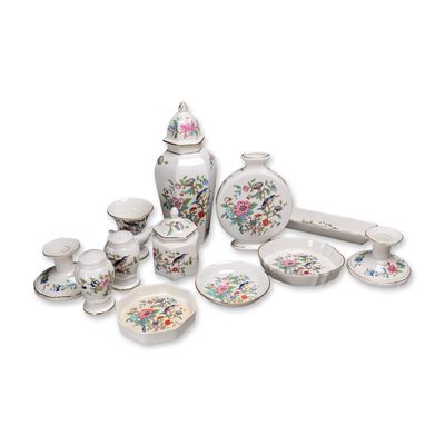 Sale Photo Thumbnail #121: 12pc Aynsley Pembroke Pattern Fine Bone China Tableware Collection