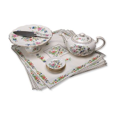 Sale Photo Thumbnail #44: 13pc Aynsley Pembroke Fine Bone China Tea Set and Linens