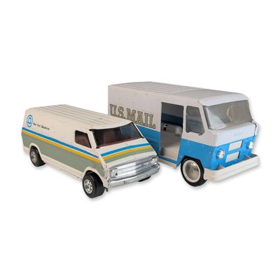 Sale Photo Thumbnail #530: 2pc Buddy L and Ertl Pressed Steel Commercial Delivery Vans