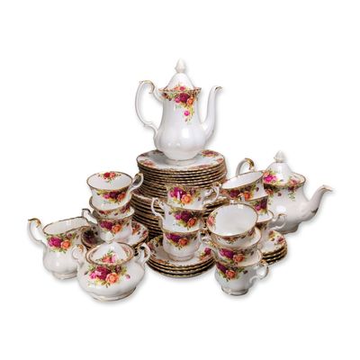 Sale Photo Thumbnail #47: 52pc Royal Albert Old Country Roses Pattern Bone China Service
