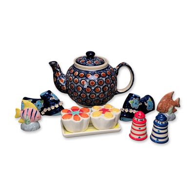Sale Photo Thumbnail #245: 10pc Boleslawiec Polish Pottery Teapot and Novelty Shaker Collection