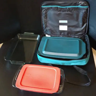 Assorted Pyrex Food Storage Dishes And One Large Pyrex Portable