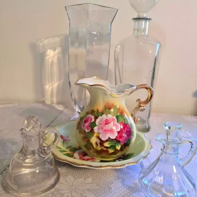 Vintage Decor Featuring Enesco And Anchor Hocking 