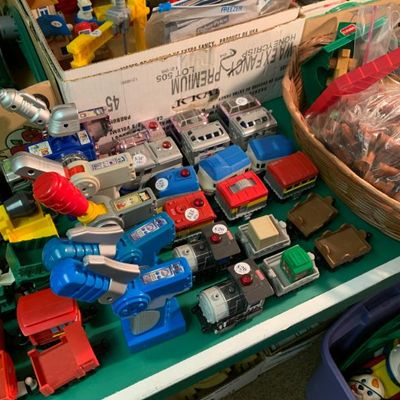Sale Photo Thumbnail #252