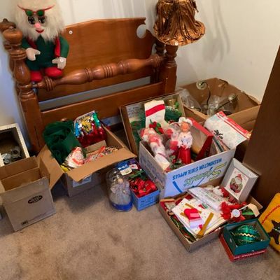 Sale Photo Thumbnail #178