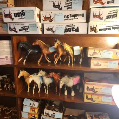 Sale Photo Thumbnail #184