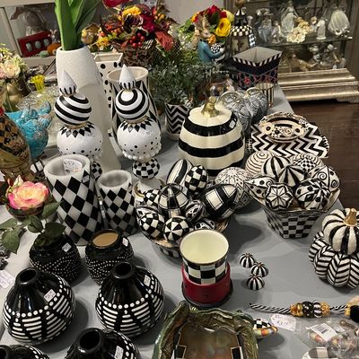 Sale Photo Thumbnail #36