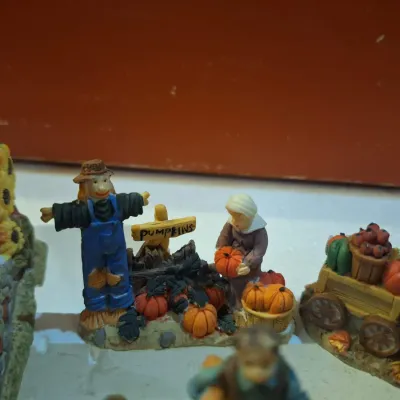 Sale Photo Thumbnail #234