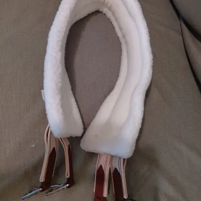 Toulouse Leather Girth with Sheepskin - New, See Pics for Size