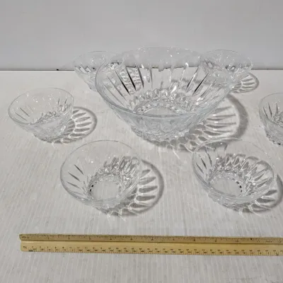 Crystal Bowls Lot: 1 Large, 6 Small Individual Dessert Bowls, Excellent Condition - Estate Sales Warehouse (GR)