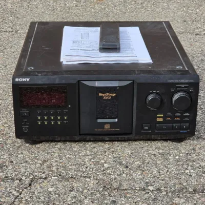 Sony CDP-CX355 MegaStorage 300-Disc CD Changer with Remote & Instructions