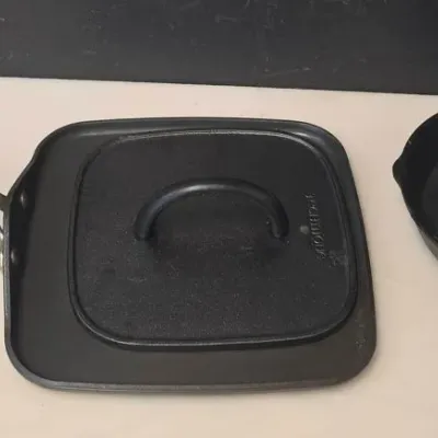 Technique Pan with Cast Iron Press and Lodge Cast Iron Pan