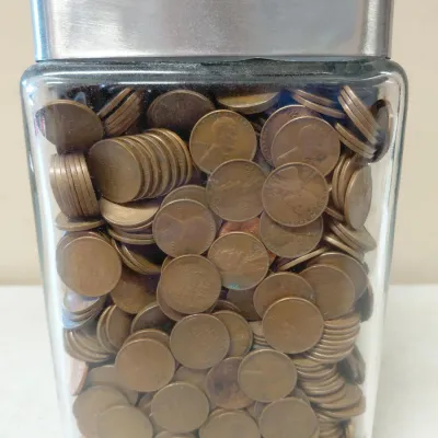 1800+ Wheat Pennies in Glass Jar - Unsearched, Various Dates and Mint Marks