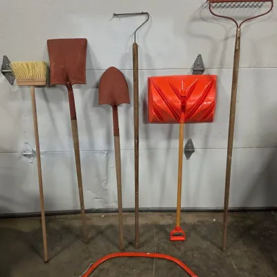 Garden and Lawn Tools - Shovels, Rake and Broom