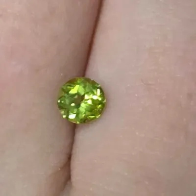 0.525ct Faceted Peridot