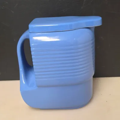 Hall China Westinghouse Blue Ribbed Refrigerator Jug with Lid