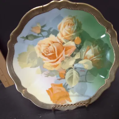 Antique 1899-1918 O.E.G. Royal Austria Hand-Painted Signed Plate With Yellow Marchal Niel Roses - Potterville