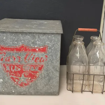 Farm View All Star Milk Box and 4 Local Glass Milk Bottles in Carrier