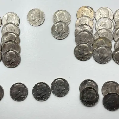 Lot of 40 - Kennedy Half Dollars - Date Range 1971 - 1985