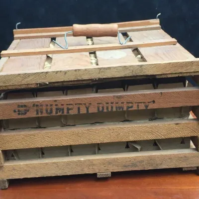Antique Vtg Humpty Dumpty Owosso MFG. Michigan Wooden Egg Carrier Cartons Wood Box