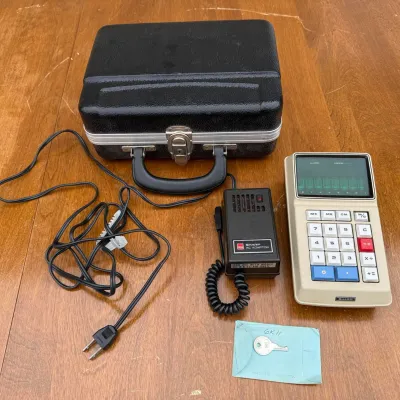 Vintage Sharp EL-8 Desktop Calculator and AC Adapter Set with Hard Carrying Case