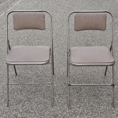 Pair of Vintage Mid-Century Samsonite Padded Metal Folding Chairs