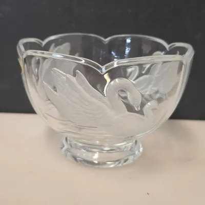 Leaded Crystal Swan Dish