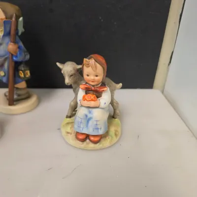 Vintage Hummel Figurines - Lots of Bee Logos - Lot 3 of 3