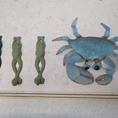 3 Vintage Cast Iron Frog Hooks w/ Metallic Crab Decoration
