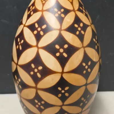 Chulucanas Peru Art Pottery Vase Signed Segundo Carrasco