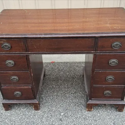 Sale Photo Thumbnail #13: Vintage Mahogany Kneehole Pedestal Desk w/ 9 Drawers