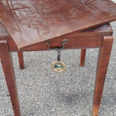 Vintage Mahogany End Table with Golf Medallion