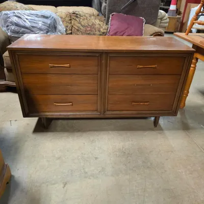 Huntly by Thomasville Mid Century Modern 6-Drawer Double Dresser