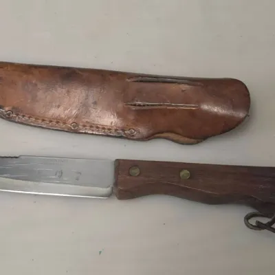 Vintage Robinson Knife with Sheath