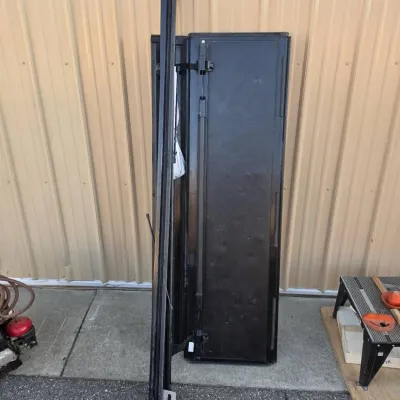2018 Ford F-150 6.5 Ft Bed Hard Cover - Black Folding Tonneau Truck Bed Cover
