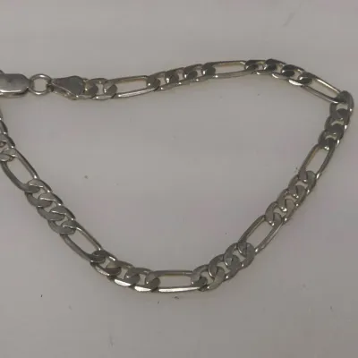 14K Marked Figaro Chain Bracelet