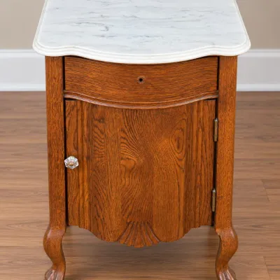 Vintage Oak Single-Door Commode
