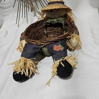 Scarecrow Basket - Estate Sales Warehouse (GR)