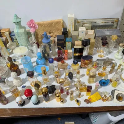 Large Vintage Perfume Bottle Collection, Many Still With Product, Refer To Photos & Details - Estate Sales Warehouse (GR)